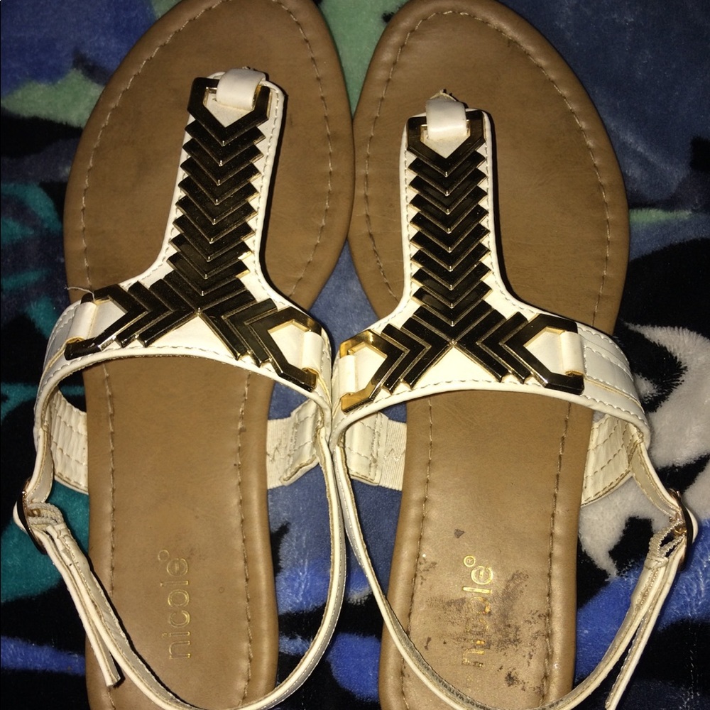 Sandals - Picture 2 of 3